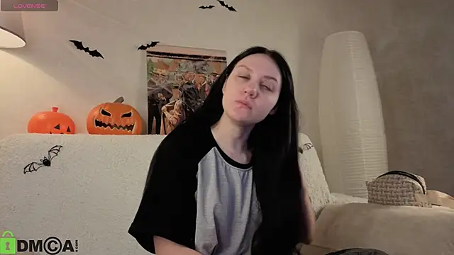 Kvetachka online show from October 2025 01:17:01 AM