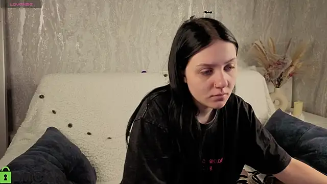 Kvetachka online show from November 2025 01:12:01 AM