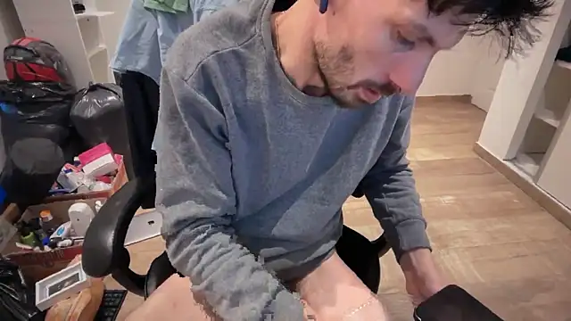 nicolaaaaas online show from November 2025 04:06:02 PM