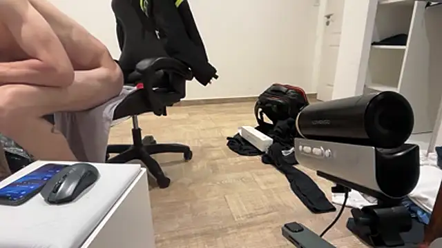 nicolaaaaas online show from November 2025 10:49:02 AM