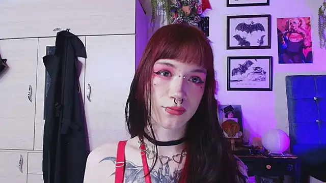 Snapshot of bathory_vamps chatting on November 2025 03:01:01 PM bathory vamps online show from November 2025 03:01:01 PM