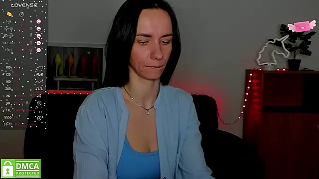 annakillianox online show from February 2025 05:57:02 PM