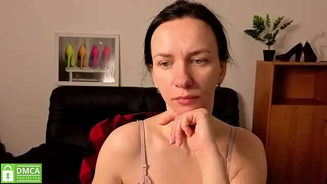 annakillianox online show from April 2026 05:25:02 AM