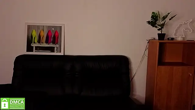 annakillianox online show from February 2026 12:32:01 PM