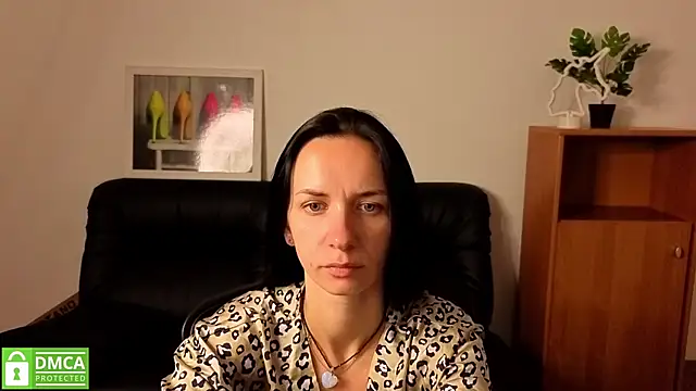 Snapshot of annakillianox chatting on July 2026 05:31:02 AM annakillianox online show from July 2026 05:31:02 AM