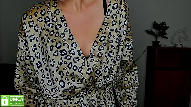 annakillianox online show from October 2025 05:30:01 AM