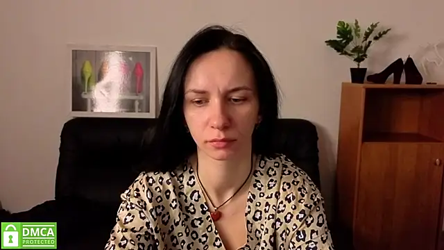 annakillianox online show from April 2026 05:25:01 AM