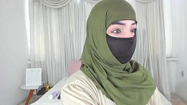 Uzra hayed online show from March 2026 03:26:01 PM