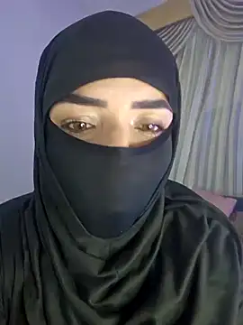 Snapshot of Uzra_hayed chatting on October 2025 07:59:01 PM Uzra hayed online show from October 2025 07:59:01 PM