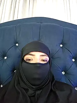 Snapshot of Uzra_hayed chatting on February 2025 02:06:01 AM Uzra hayed online show from February 2025 02:06:01 AM