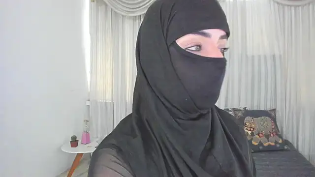 Snapshot of Uzra_hayed chatting on June 2026 02:55:02 PM Uzra hayed online show from June 2026 02:55:02 PM