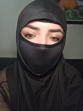 Uzra hayed online show from November 2025 04:44:01 AM