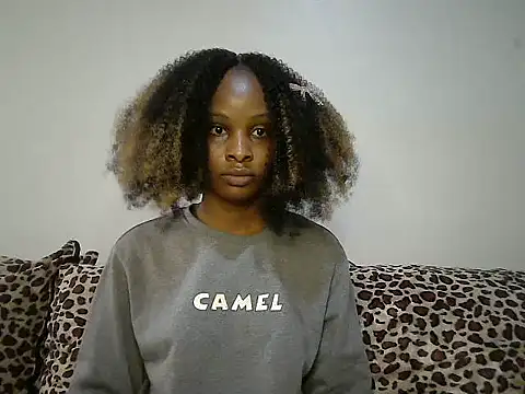 Toxique  online show from November 2025 12:10:02 PM