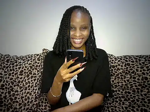 Snapshot of Toxique_ chatting on October 2025 06:34:01 PM Toxique online show from October 2025 06:34:01 PM