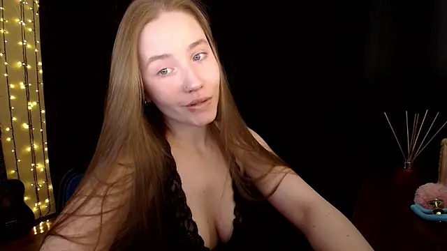 SindiWatsoon online show from April 2026 05:31:01 PM