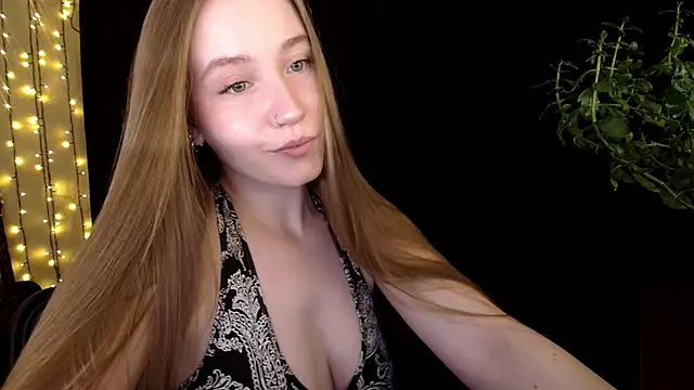 SindiWatsoon online show from September 2025 11:02:02 AM