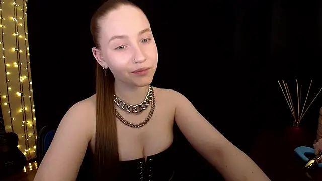 SindiWatsoon online show from March 2026 03:15:02 PM