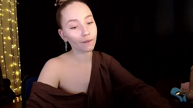 SindiWatsoon online show from February 2026 01:18:02 PM