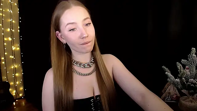 SindiWatsoon online show from December 2025 02:33:01 PM