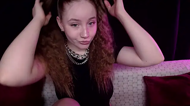 SindiWatsoon online show from March 2025 01:44:02 PM