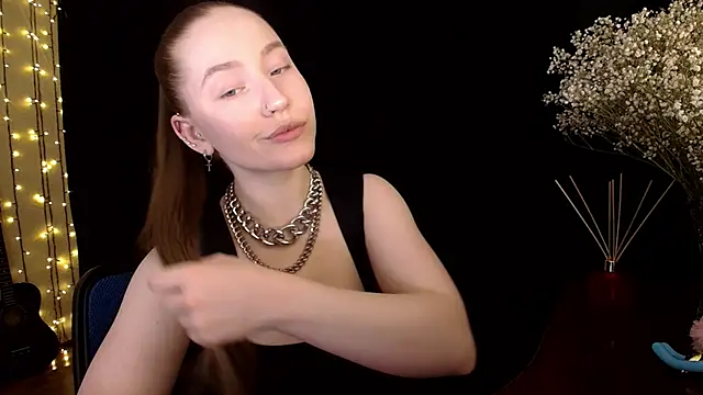 SindiWatsoon online show from March 2026 03:08:02 PM