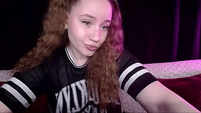 SindiWatsoon online show from March 2025 02:33:02 PM