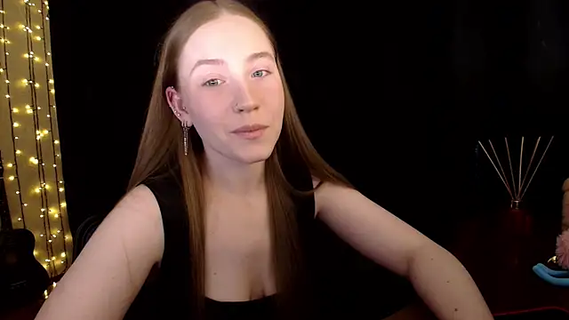 SindiWatsoon online show from April 2026 02:24:01 PM