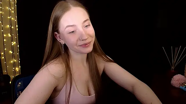 SindiWatsoon online show from April 2026 07:07:02 PM