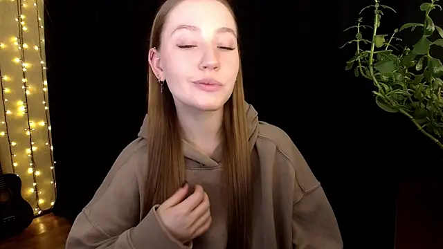 SindiWatsoon online show from October 2025 01:55:02 PM