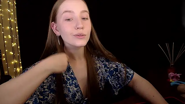 SindiWatsoon online show from June 2026 05:36:01 PM