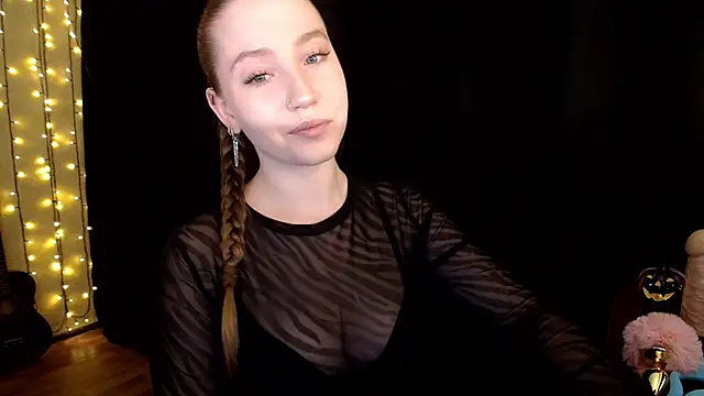 SindiWatsoon online show from October 2025 12:24:01 PM