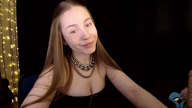 SindiWatsoon online show from February 2026 07:11:02 PM