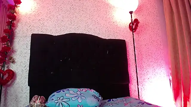 luly pink online show from February 2026 09:36:01 PM