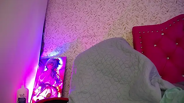 luly pink online show from November 2025 04:38:01 AM