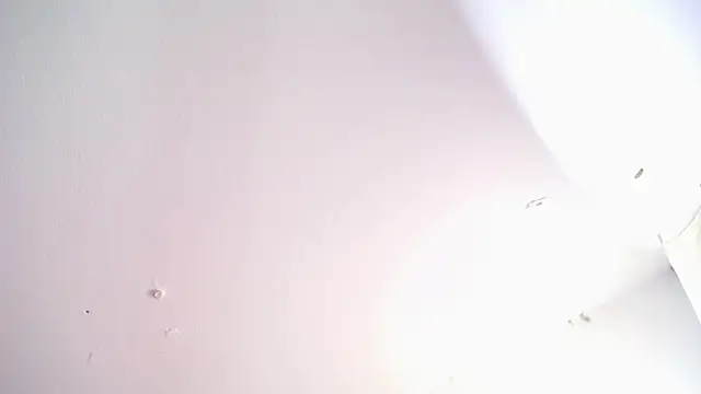 luly pink online show from November 2025 04:05:02 AM