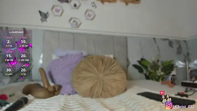 christal cutee online show from May 2026 03:31:02 AM