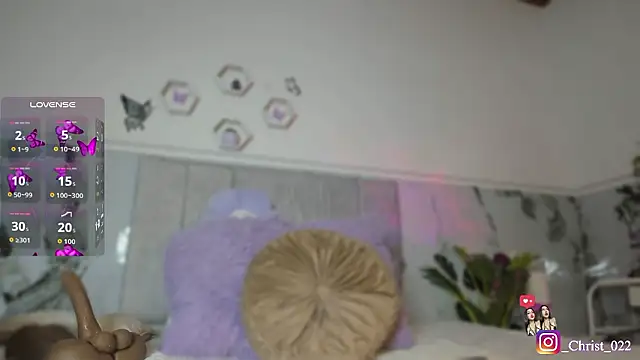 christal cutee online show from March 2026 04:07:02 AM