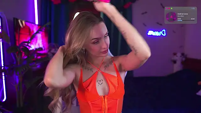 Kamila icee online show from October 2025 10:05:02 PM