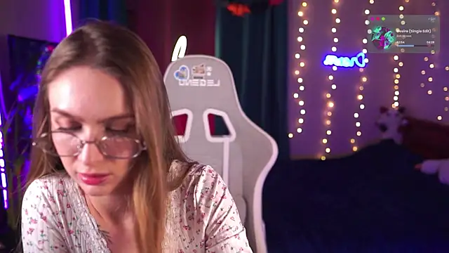 Kamila icee online show from November 2025 08:36:02 PM