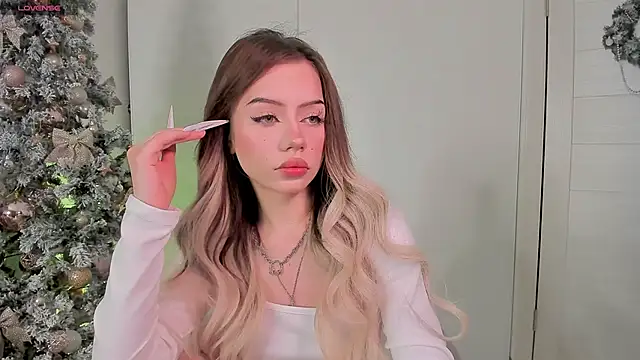 KellyBarton online show from December 2025 11:51:01 PM