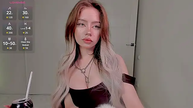 KellyBarton online show from February 2026 08:27:02 PM