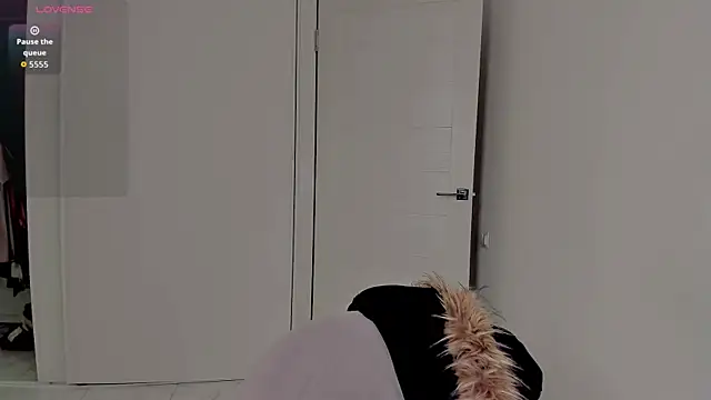 KellyBarton online show from February 2026 09:01:01 PM