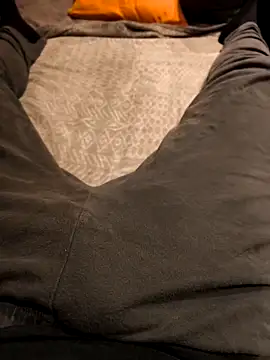onbifeet online show from October 2025 06:19:02 PM