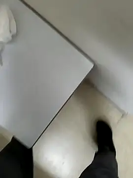 onbifeet online show from March 2025 06:12:02 PM