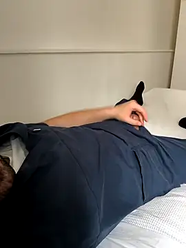 onbifeet online show from March 2025 01:31:02 PM