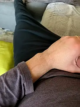 onbifeet online show from January 2026 12:34:02 PM