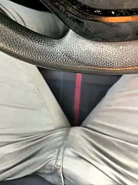 onbifeet online show from December 2025 02:19:01 PM