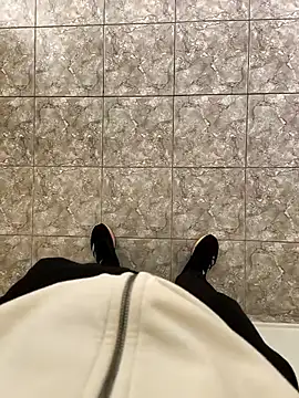 onbifeet online show from February 2026 11:42:02 AM