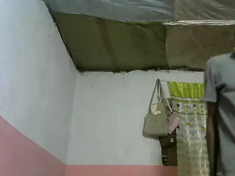 Snapshot of Bigras0011 chatting on October 2025 03:18:02 AM Bigras0011 online show from October 2025 03:18:02 AM