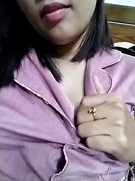 Lady-big91 online show from November 2025 10:19:02 AM